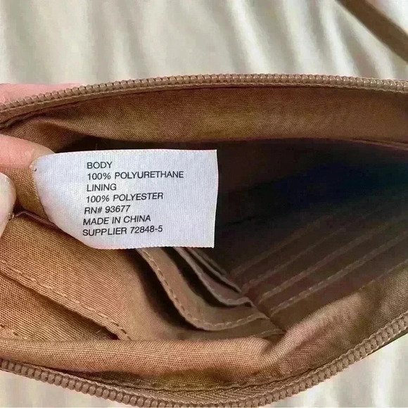 Brown Liz Claiborne Elly Convertible Crossbody Bag I’m vegan leather - Picture 12 of 14